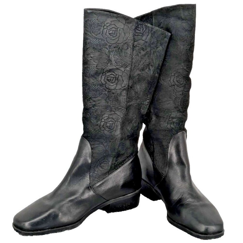 Markon Boots  SZ 8W  Black Smooth and Floral Leather  Brazil  SUELA  Low Heel